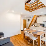 Skok With Rafting And Free Parking 博维茨