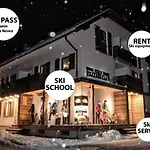 Skok With Rafting And Free Parking Affittacamere 3*