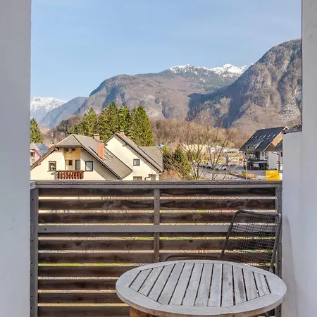 Guest house Skok With Rafting And Free Parking 3*