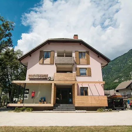 Guest house Skok With Rafting And Free Parking