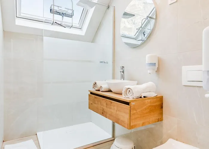 Skok With Rafting And Free Parking