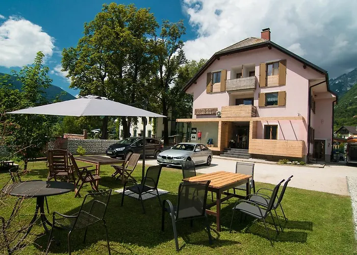 Skok With Rafting And Free Parking